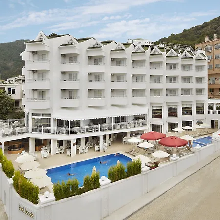 Ideal Piccolo - Adult Only Отель