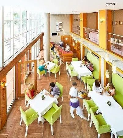 Ideal Piccolo - Adult Only Armutalan