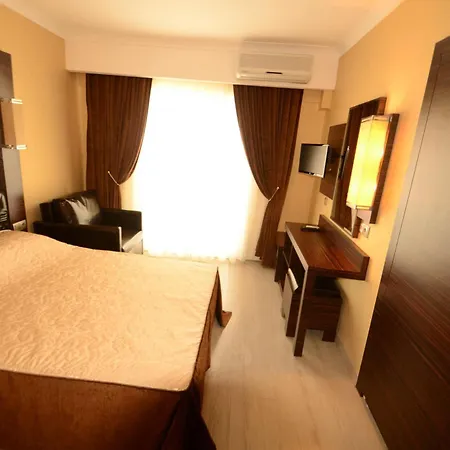 Ideal Piccolo - Adult Only 4* Armutalan