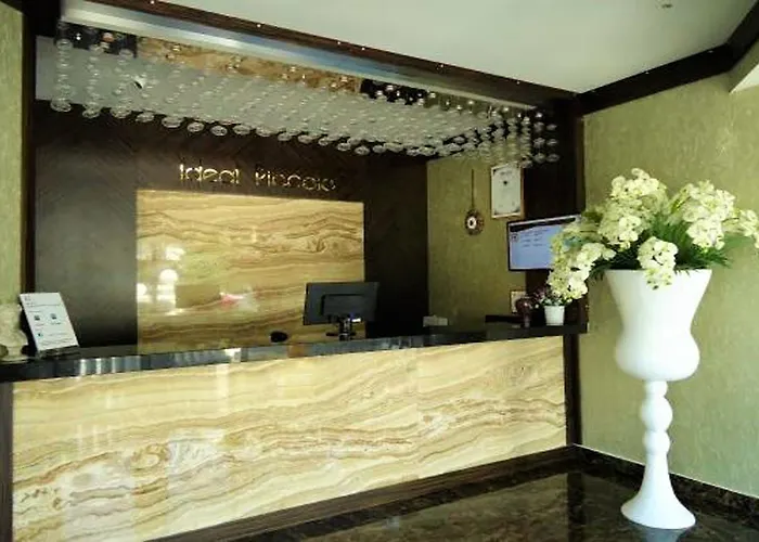 Ideal Piccolo - Adult Only ホテル