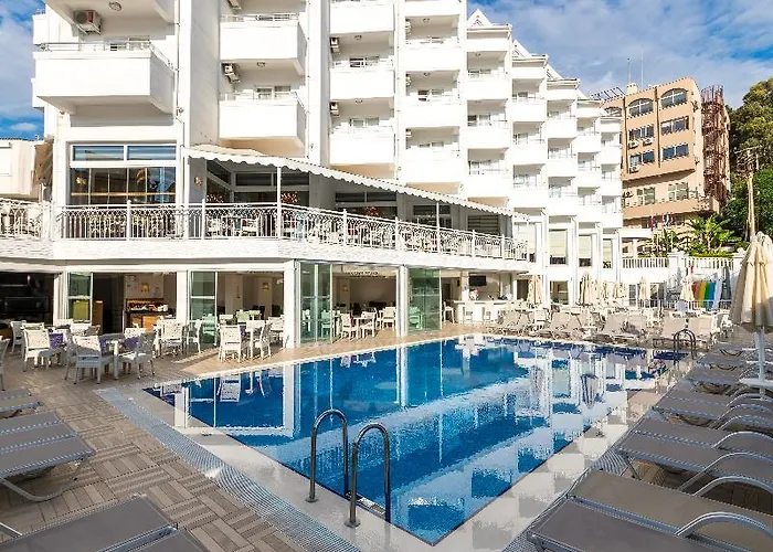 Ideal Piccolo - Adult Only Armutalan